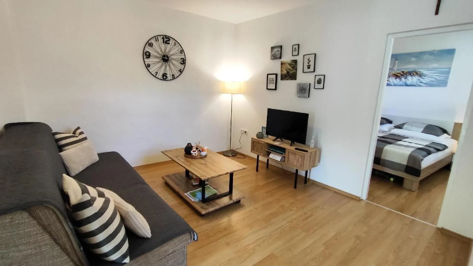 Ferienhaus Fuer 4 Personen Ca 40 Qm In Sijana, Istrien Istrische Riviera Pula Holiday home