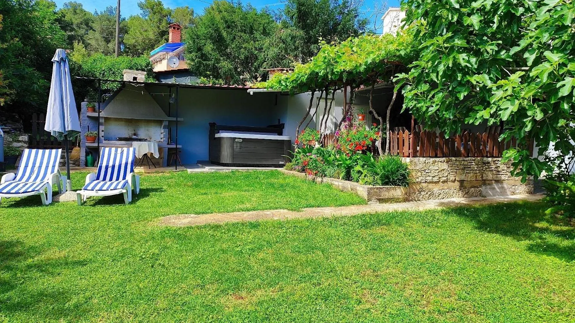 Ferienhaus Fuer 4 Personen Ca 40 Qm In Sijana, Istrien Istrische Riviera Pula